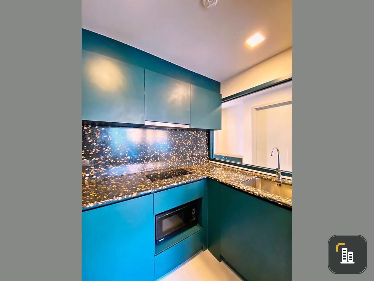 For rent: The Base Sukhumvit 50, spacious room, 2 bedrooms, fully furnished. You can just come in and stay.