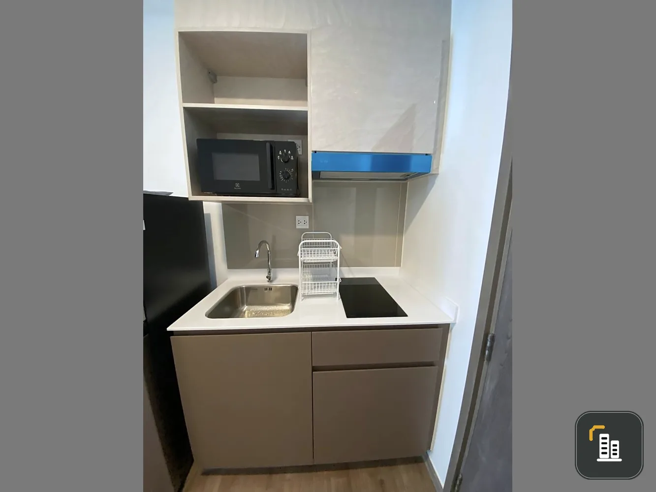 For sale, for rent, Aspire Pinklao - Arun Amarin, swimming pool view, 1 bedroom, fully furnished, reserve first and get in first.