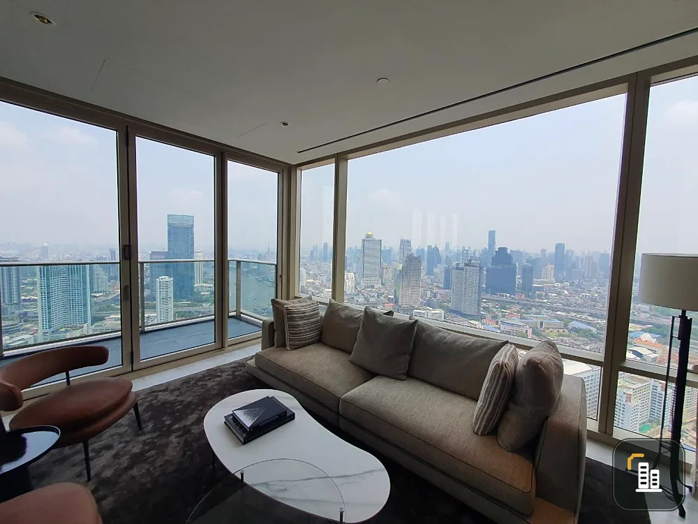 For sale: Four Seasons Private Residence, beautiful view, well decorated room, soft color tones, gentle price. If interested, reserve now.