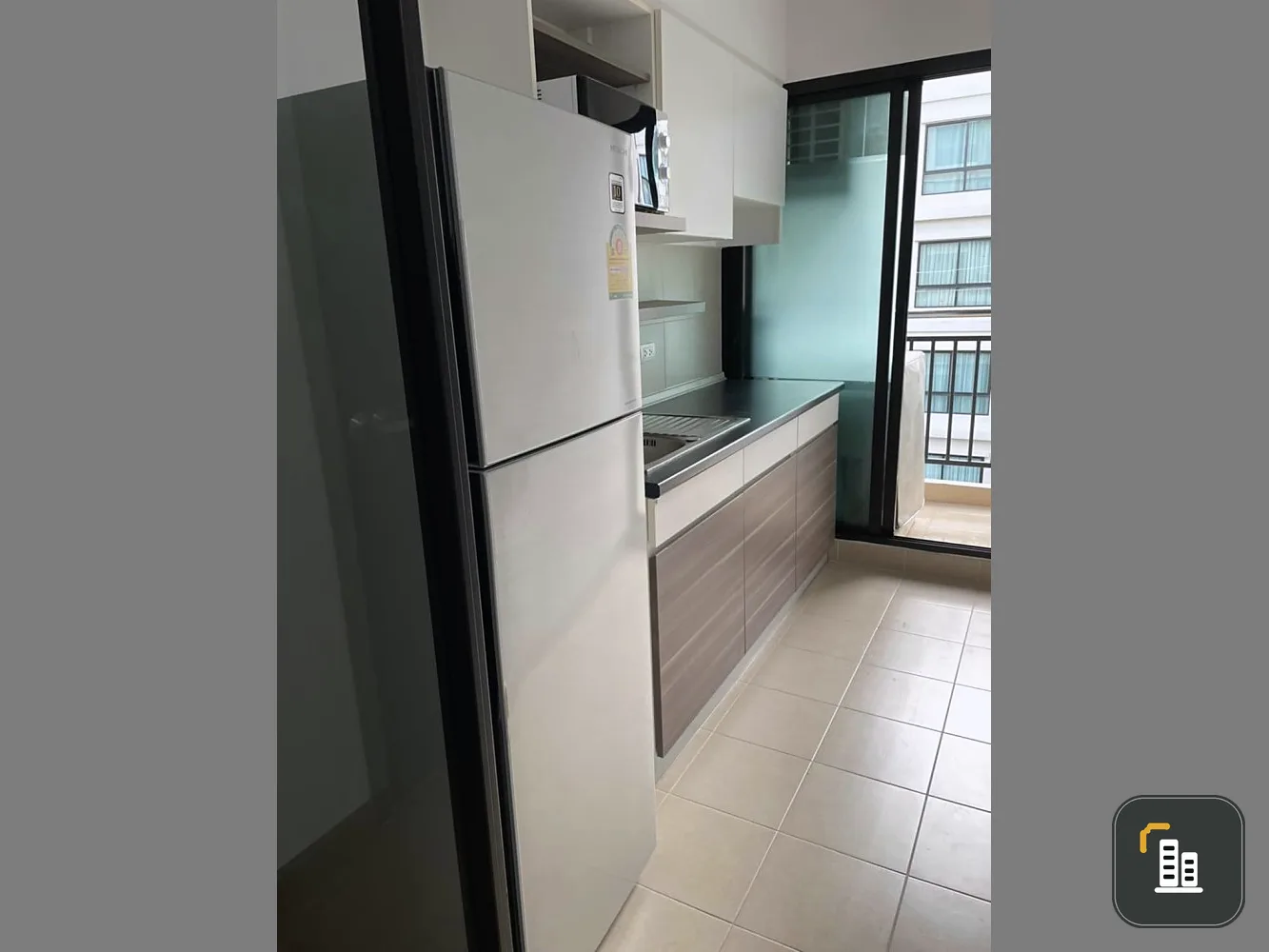 Condo for sale, 2 bedrooms, Supalai City Resort, Bearing Station, 6th floor, pool view, complete here, hurry up and be the owner.