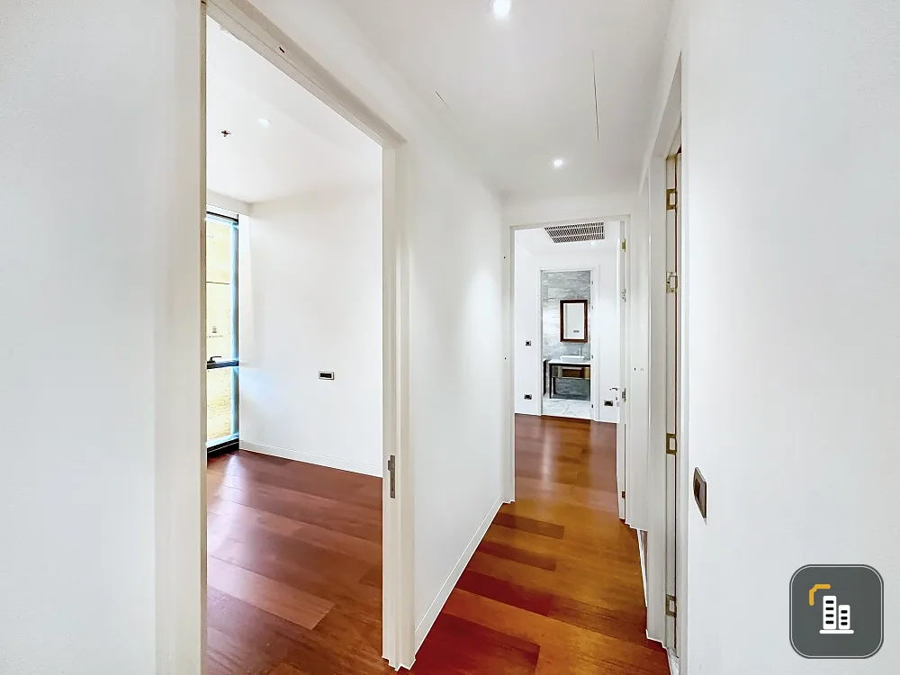 For sale KHUN BY YOO, spacious room, divided into proportions, white, pleasing to the eye, luxury condo in the heart of the city, don't miss it, hurry