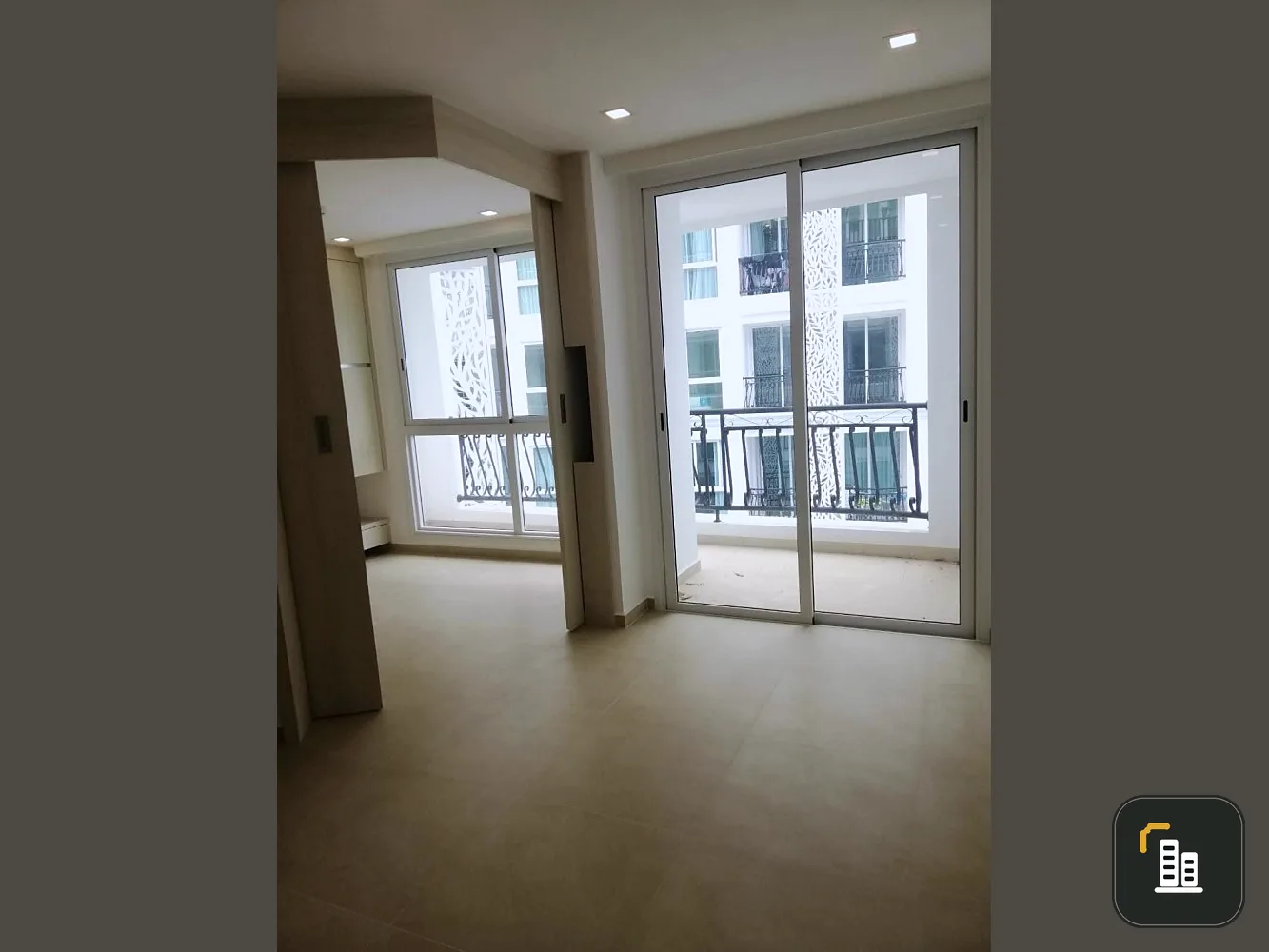 Condo for sale, City Garden Olympus (South Pattaya), empty room, north side, city view, don't just look, book now.
