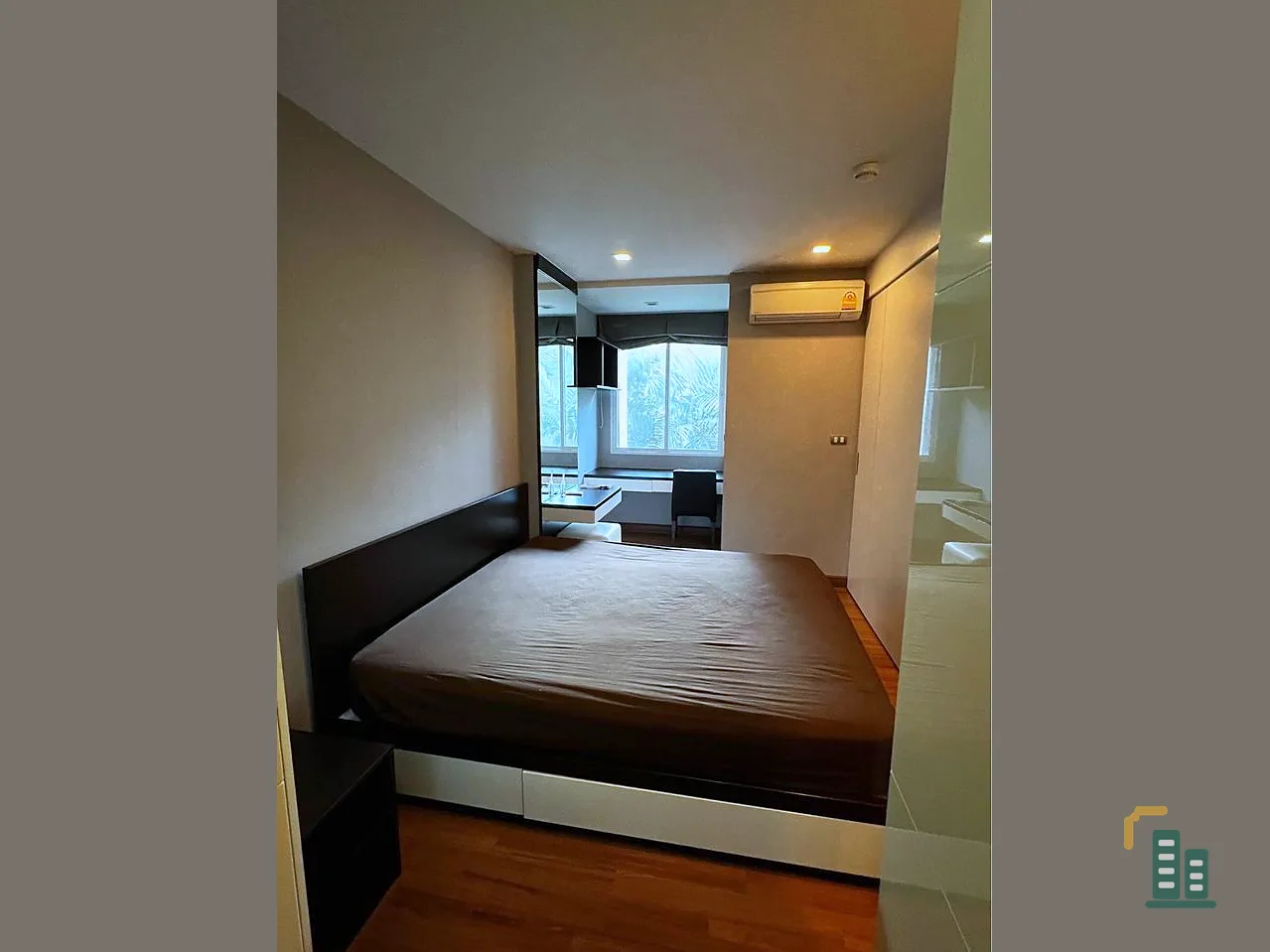 For sale or rent: Tree Condo Ekkamai (Sukhumvit 40), 1 bedroom, 1 bathroom, with bathtub, just come and move in.