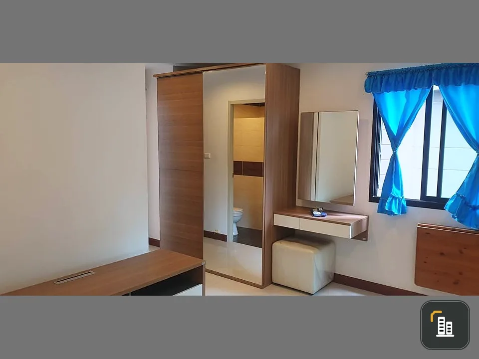 Country Ville Resort Condominium for sale, corner room, very private, quiet, shady, reserve first, move in first.