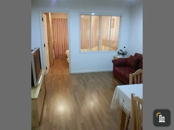 For sale: Lumpini Place Narathiwat - Chao Phraya, 20th floor, fully furnished room, just carry your bags and move in. Book now, urgent.