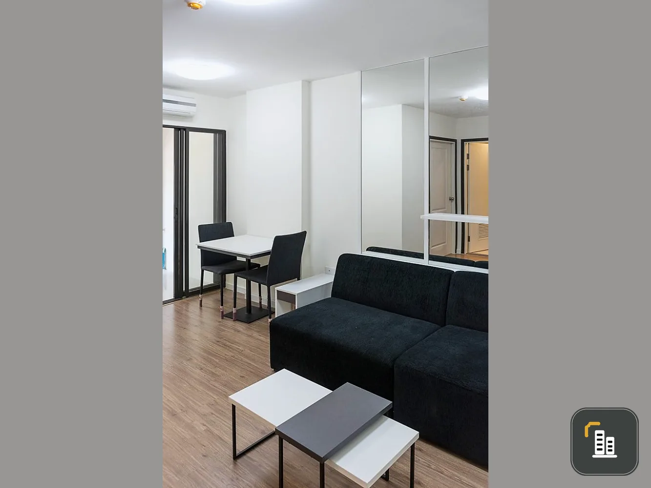 For sale: I Condo Sukhumvit 103. The room is separated into proportions, perfectly divided into zones. Great price. You can't miss it.