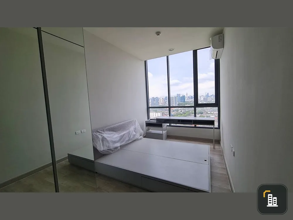 Condo for sale, Niche Pride Tao Poon – Interchange, 23rd floor, no tall buildings blocking it, build-in furniture, buy now.