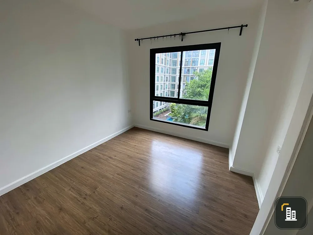 For sale: I Condo Phetkasem 39, empty room, 5th floor, great price. Room decoration lovers must hurry and reserve now. Don't miss it.