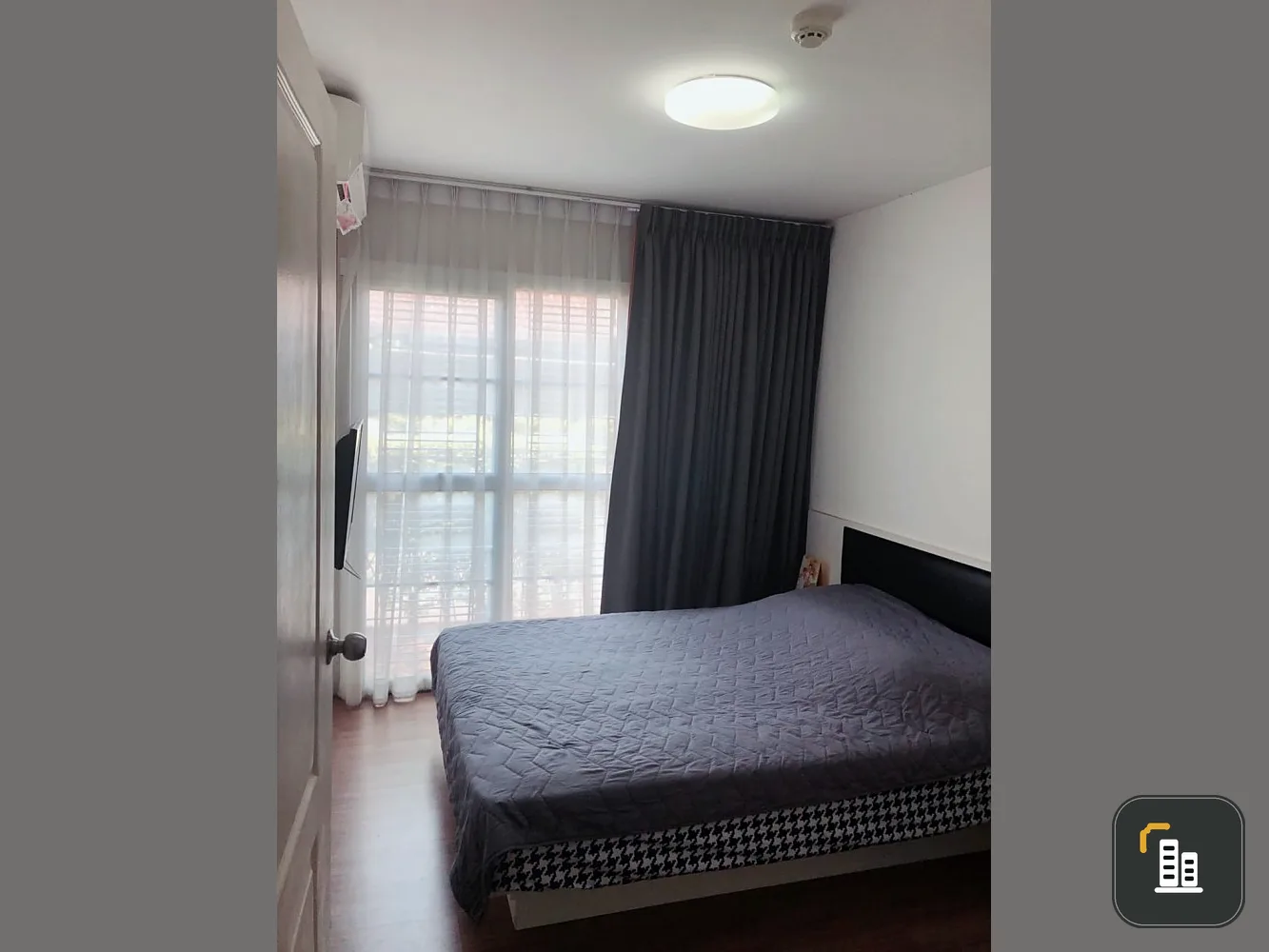 Condo for sale, i Condo. Sukhumvit 105, fully furnished room and electrical appliances, good price, hurry and reserve quickly.