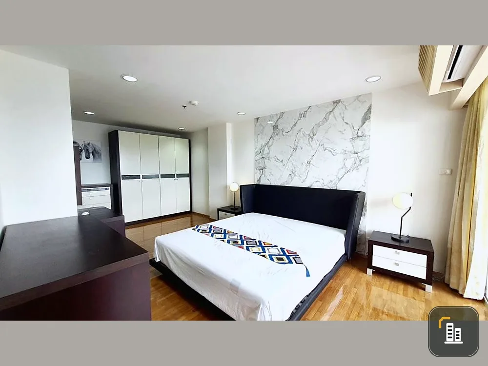 Urgent sale!! Condo River Heaven (Charoen Krung 76/1) complete with furniture + electrical appliances. Book now, don't miss it!!