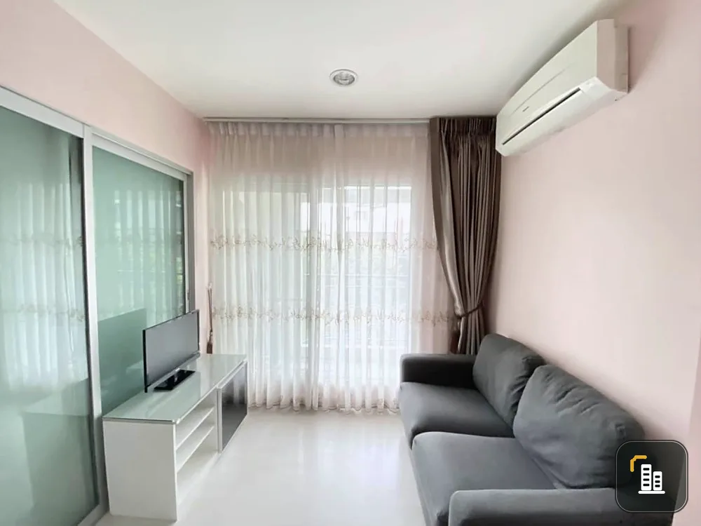 Condo for sale: Aspire Ngamwongwan, white tone room, comfortable to the eye, affordable price. Hurry and reserve it today.