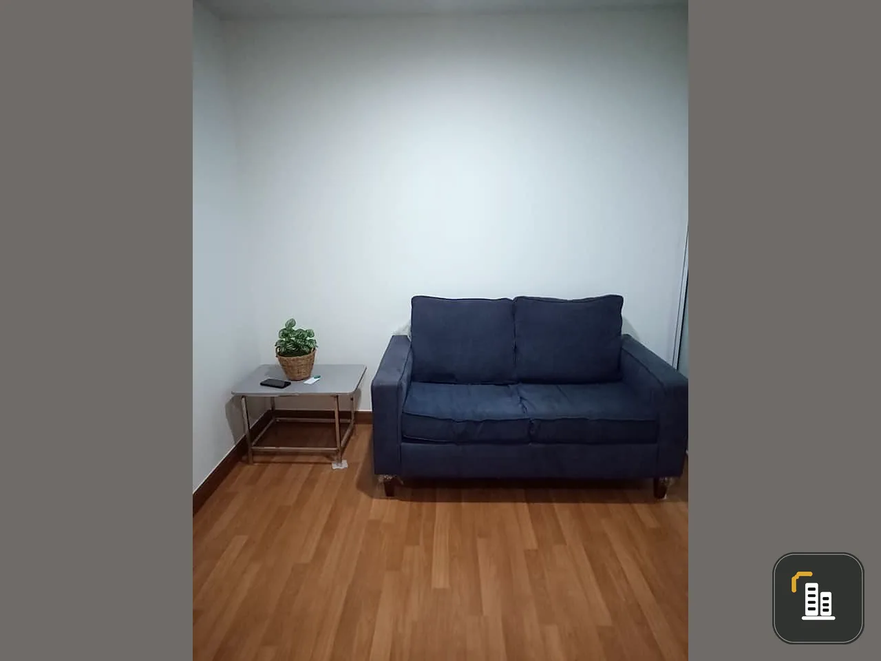 For sale or rent, Regent Home Bangson, 13th floor, separated room. I will buy it myself. Or it's worth renting out.