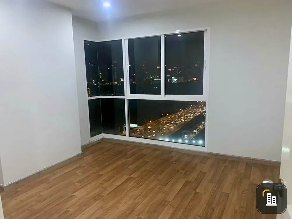 For sale The Mark Ratchada Airport Link 2 bed 1 bathroom 20th floor, high view, cheap price, buy now.