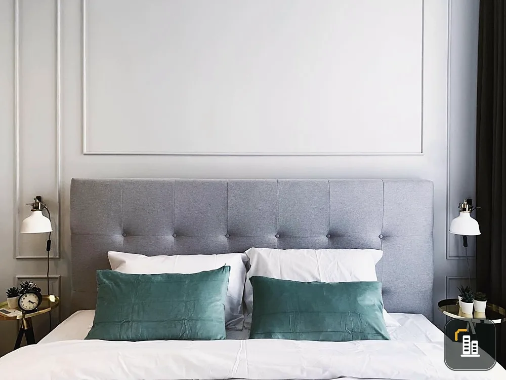 For rent: Noble B Sukhumvit 33, well-decorated room, built-in walls around the room, complete furniture, just bring your own luggage and move in.