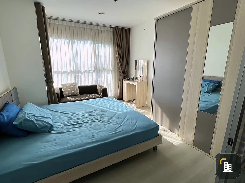 For sale: Aspire Sukhumvit 48, high floor, balcony view overlooking the curve of the Chao Phraya River. Affordable price Hurry and reserve it quickly.