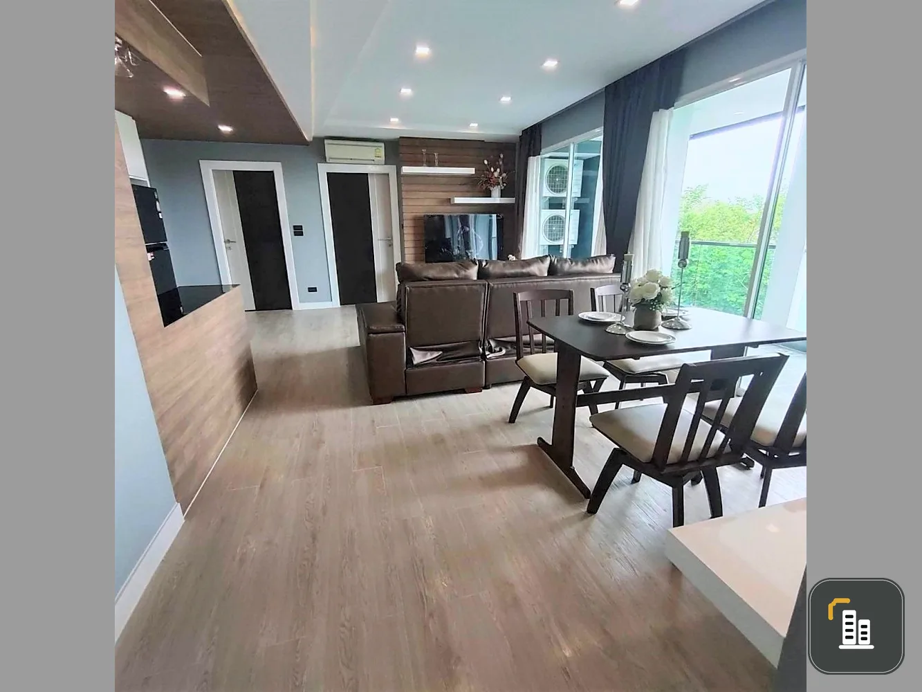 For sale: The Filler Pattaya (Jomtien). Spacious room with plenty of usable space. Good furniture. Book now. Don't delay.