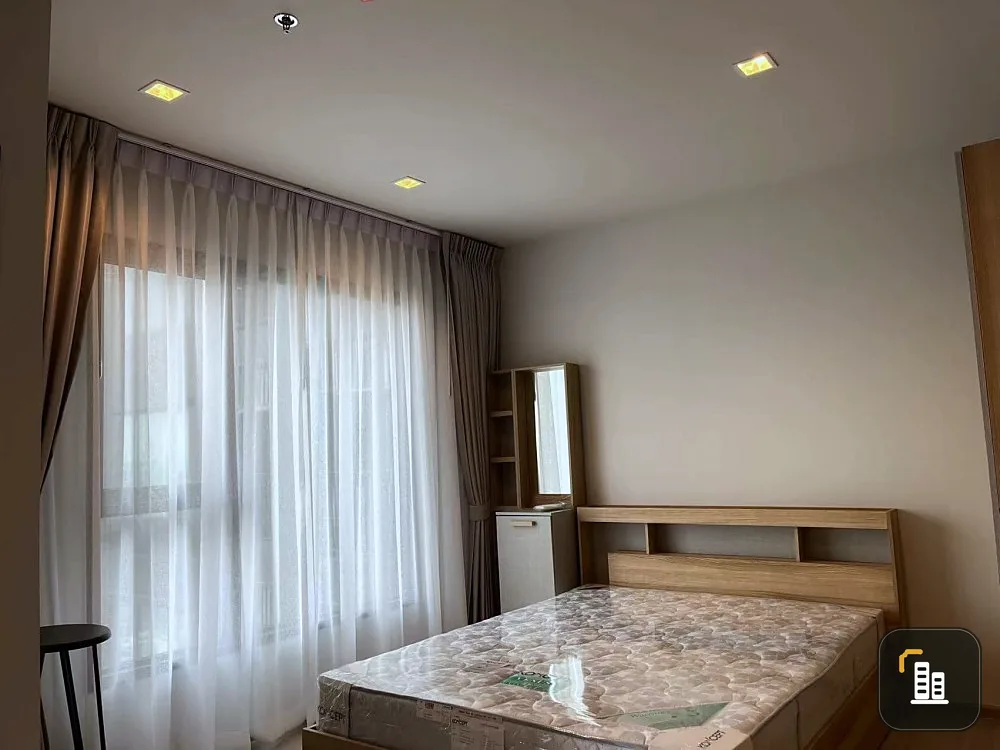 Condo for rent: Life Asoke Rama9, studio room with complete amenities. Don't hesitate to reserve, hurry and reserve now.