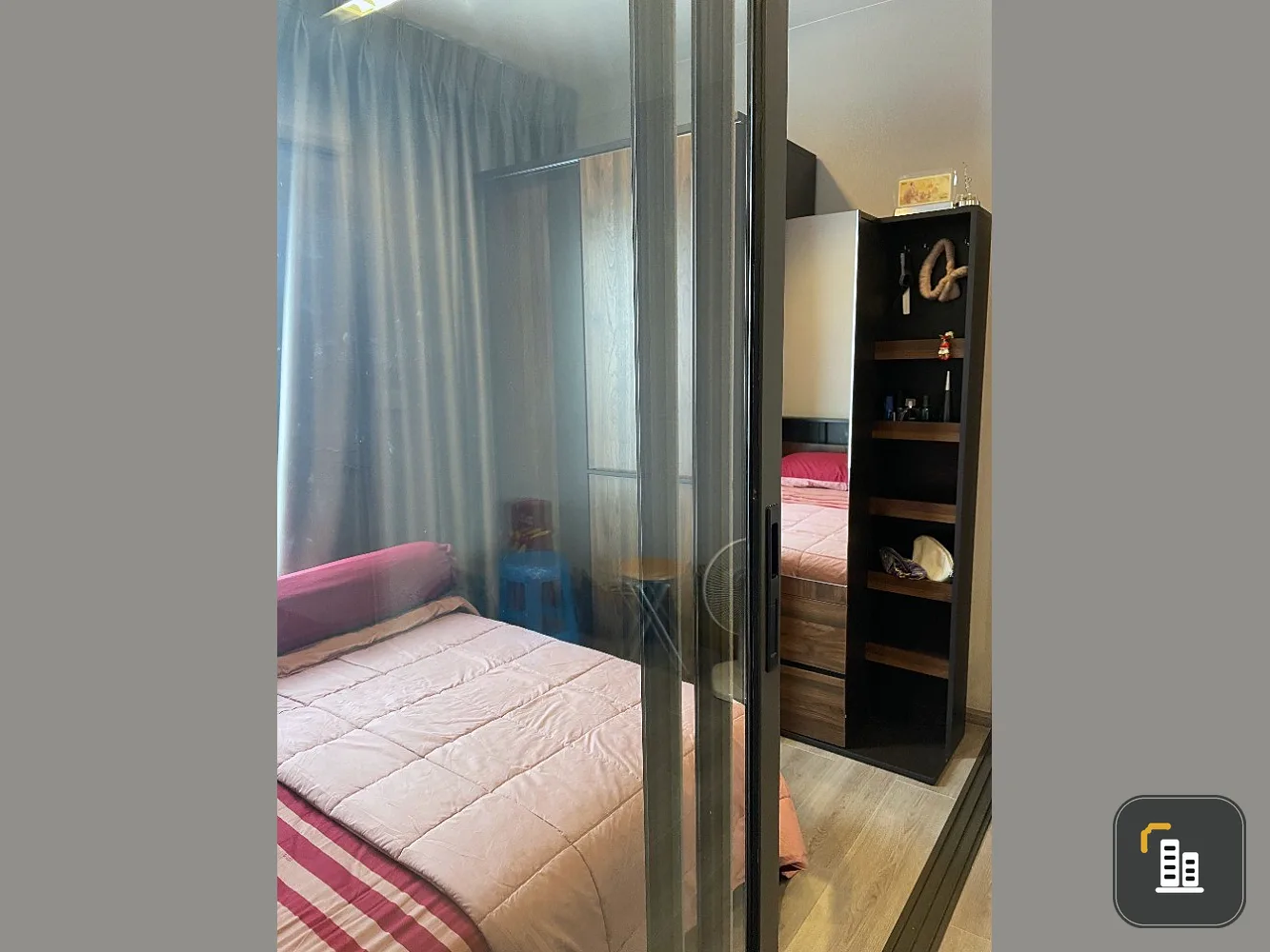 For sale: The Politan Aqua, 51st floor, high floor, good view. Let me tell you, it's very nice to live in. Hurry and reserve it as an owner.