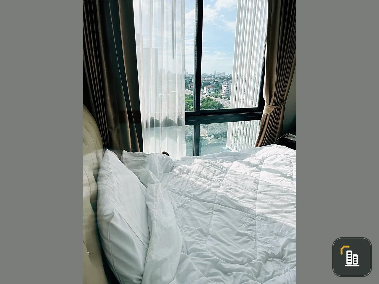 Condo for sale: The Nice Mono Ratchavipha, separated rooms. Install wallpaper throughout the room. Looks nice. Don't miss it.