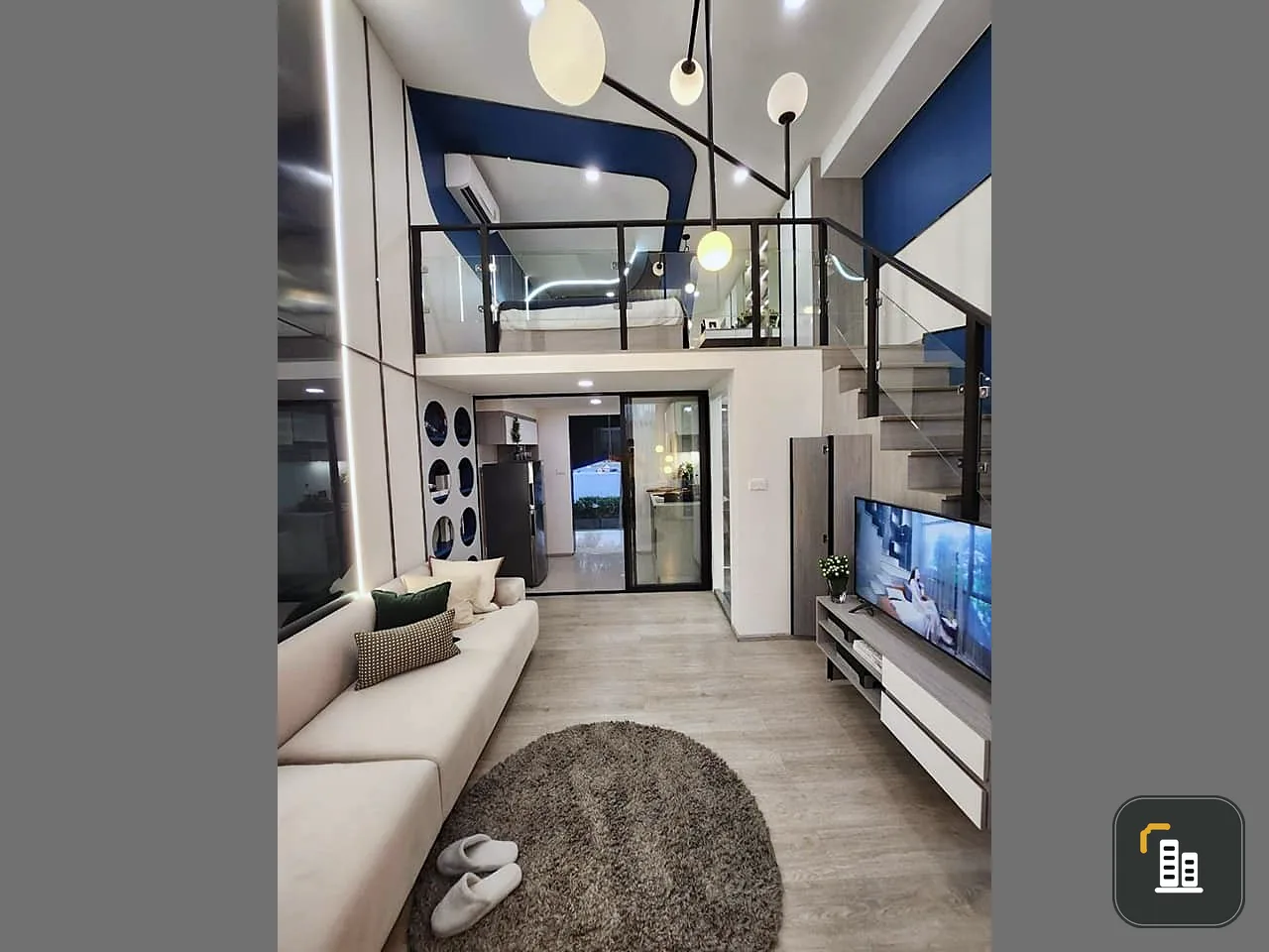 Down payment for sale: Origin Plug and Play Sirindhorn Station, Duplex room, high floor, good price, hurry and reserve before it slips away.
