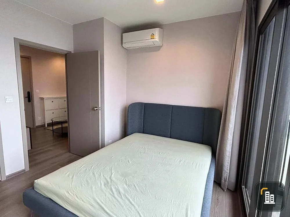 Politan Aqua for sale, 38th floor, north side, very nice river view. The atmosphere is very good, comfortable to live in, move in right away.