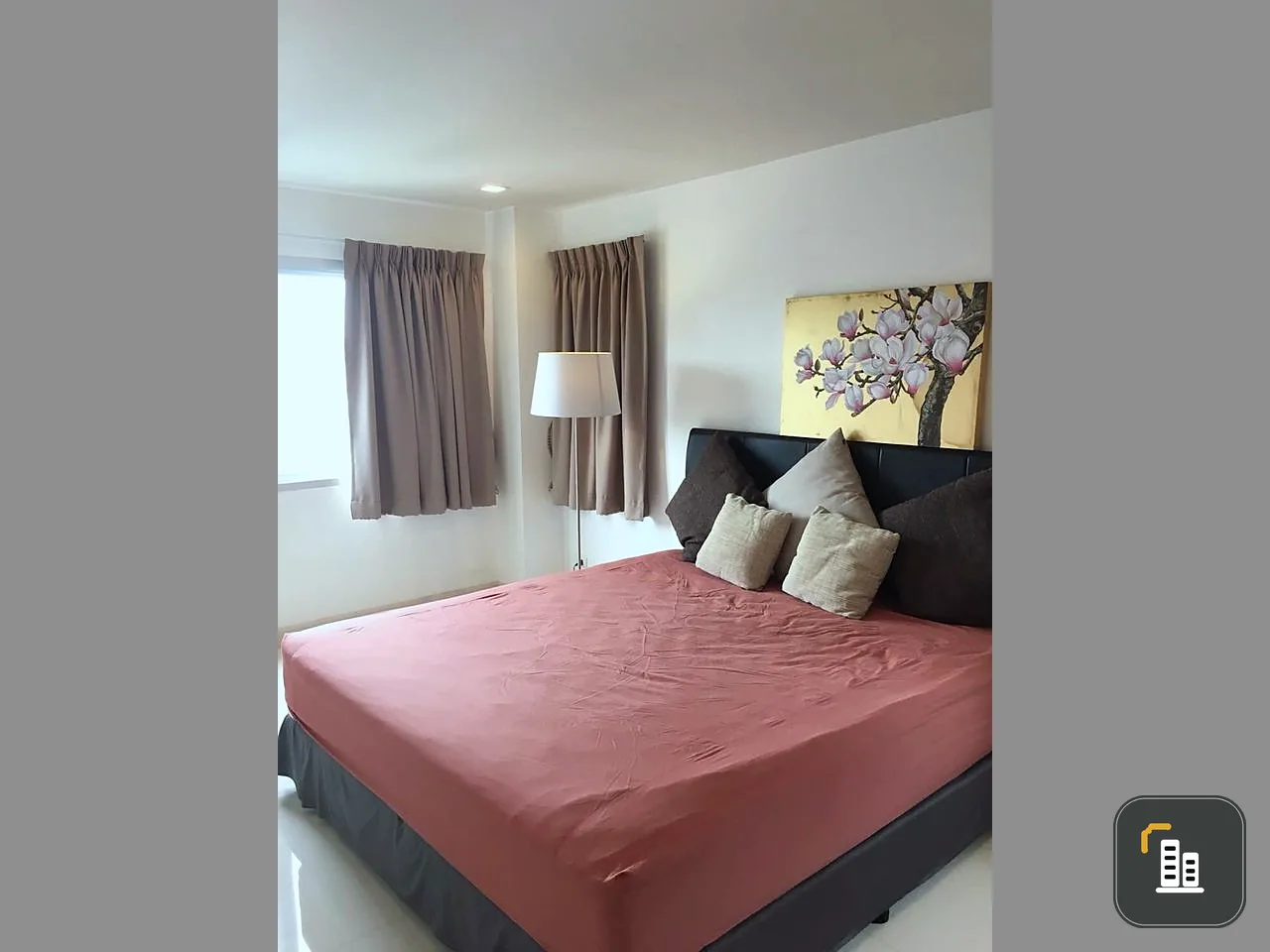 Condo for rent, One X Sathorn - Narathiwat, fully furnished room. Good electrical appliances, don't miss out.
