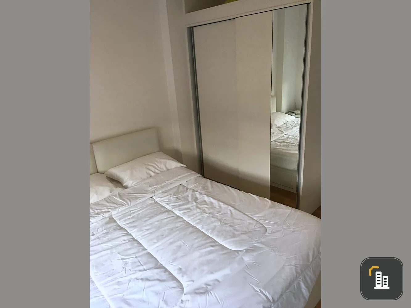 For sale or rent, Aspire Srinakarin, 3rd floor, corner room, very private. Fully furnished If you don't reserve, you'll miss a lot.