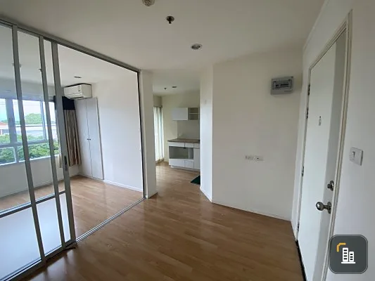 For sale: Lumpini Ville Prachachuen-Phong Phet 2, Building B, 4th floor, spacious room, nice to live in. Reserve now, urgent.