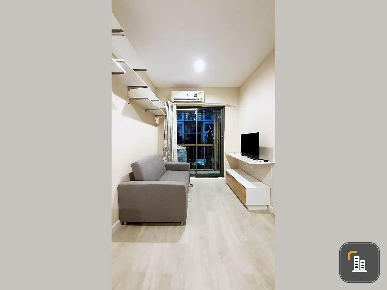 Condo for sale, rent, The Privacy Ngamwongwan 18, 1 bedroom, 1 bathroom, very good price until you will be shocked.