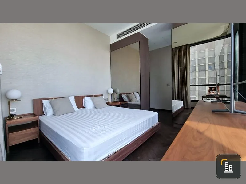 For rent: The Esse Sukhumvit 36, 2 bedrooms, city view, fully decorated room, nice to live in. Hurry and reserve now, don't miss it.