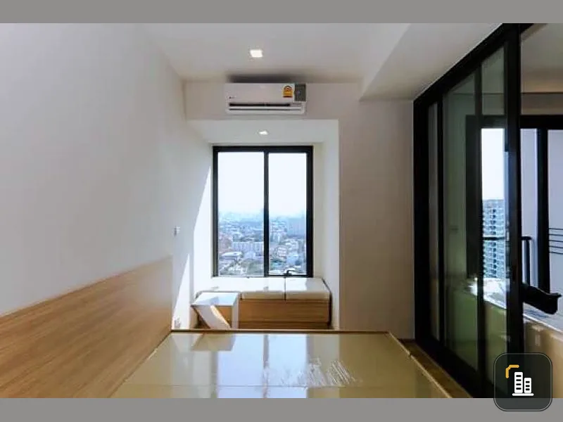 Urgent sale!! Condo M Chatuchak, 21st floor, Building B, fully furnished room. Ready to move in, hurry and reserve now!!