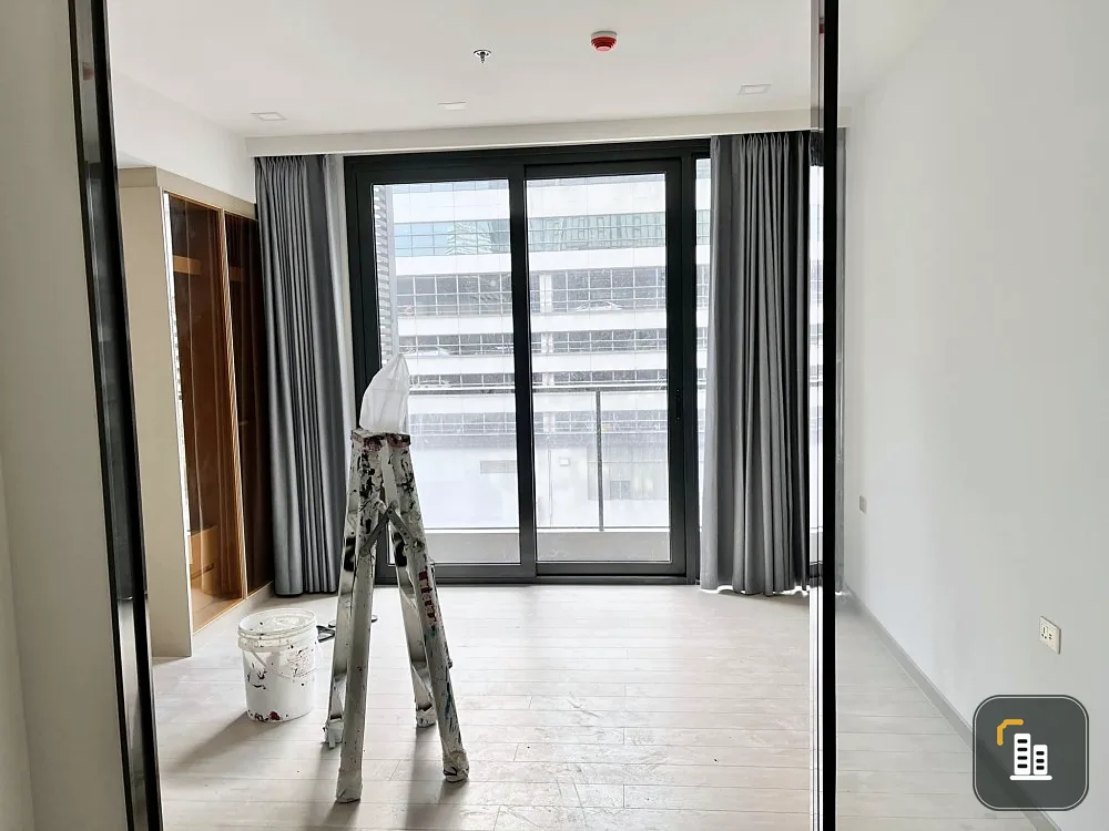 For sale One 9 Five Asoke-Rama 9, 28th floor, beautiful view, plenty of usable space. Convenient travel, don't miss it.