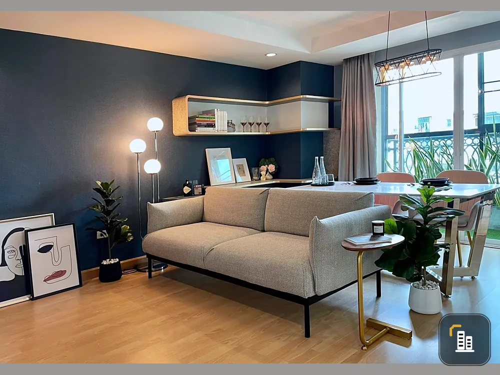 Condo for rent, Symphony Sukhumvit 62, decorated with built-ins throughout the room, north direction, lots of usable space, don't miss it.