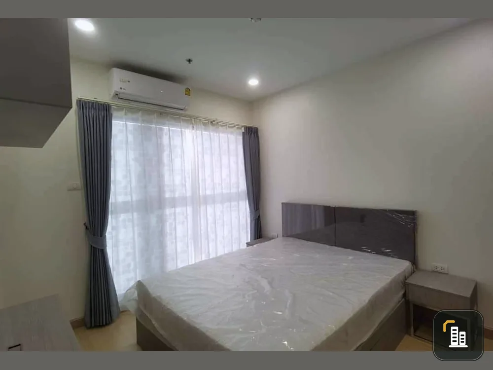 Condo for rent, Supalai Veranda Sukhumvit 117, 2 bedrooms, 2 bathrooms, lots of usable space. If you're slow, you'll miss it.