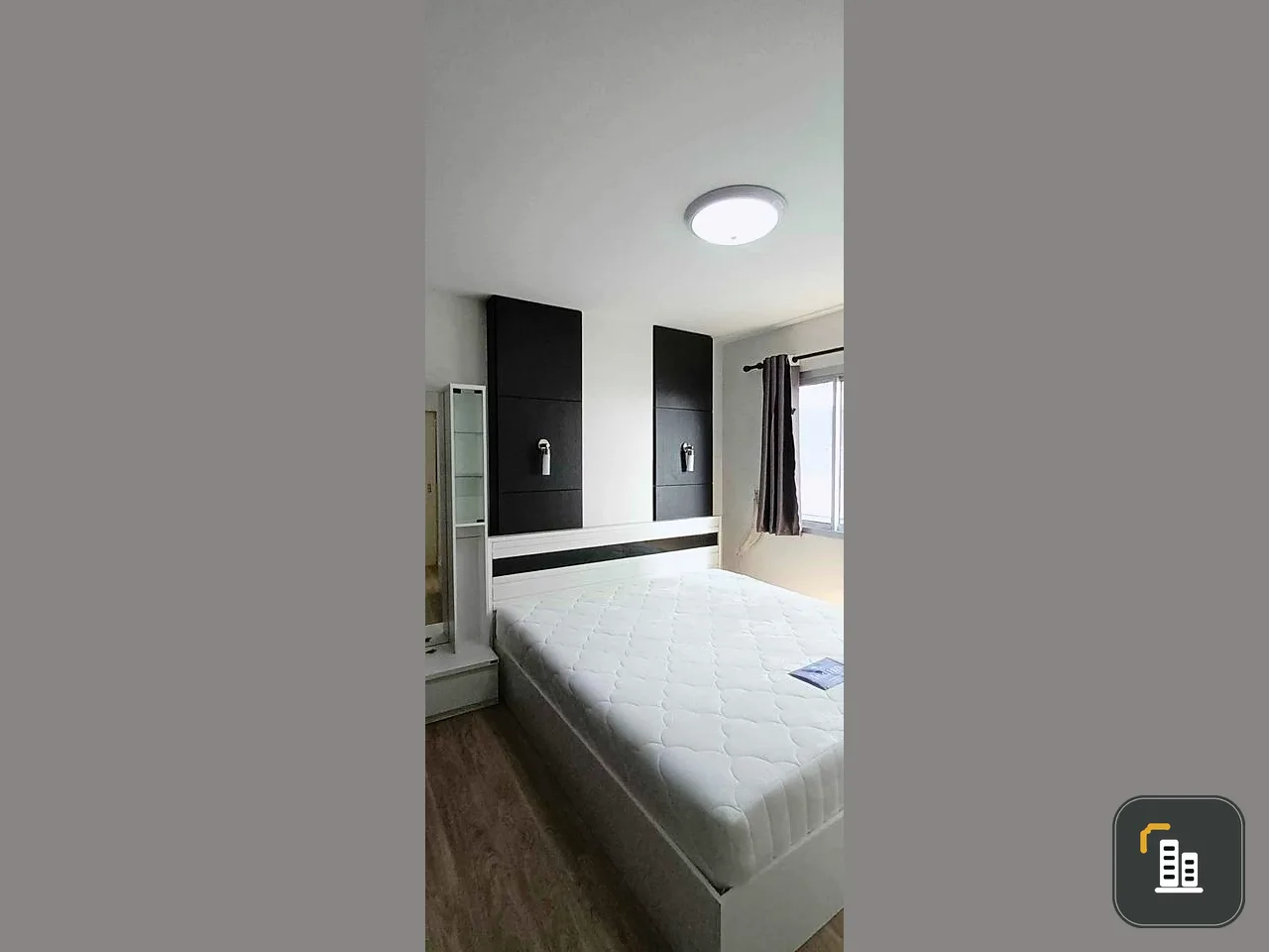 For rent, One X Sathorn-Narathiwat, STUDIO room, pleasantly decorated, good location, convenient travel, don't miss it.