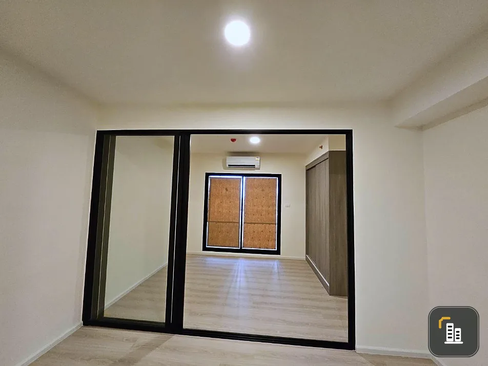 Selling down payment!! Condo A Space Mega 2, 17th floor, Phase 2, Fully fitted room, ready to move in immediately, hurry and reserve now!!