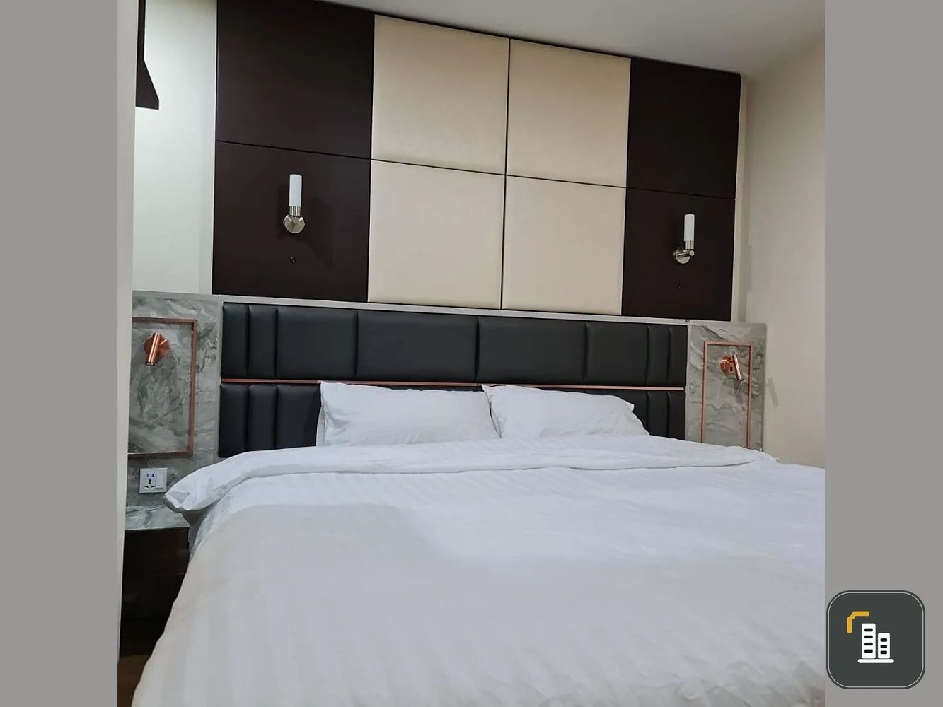 Condo for sale, Metro Park Sathorn, decorated with built-ins, comfortable bed, comfortable sofa, swimming pool view. Don't wait.