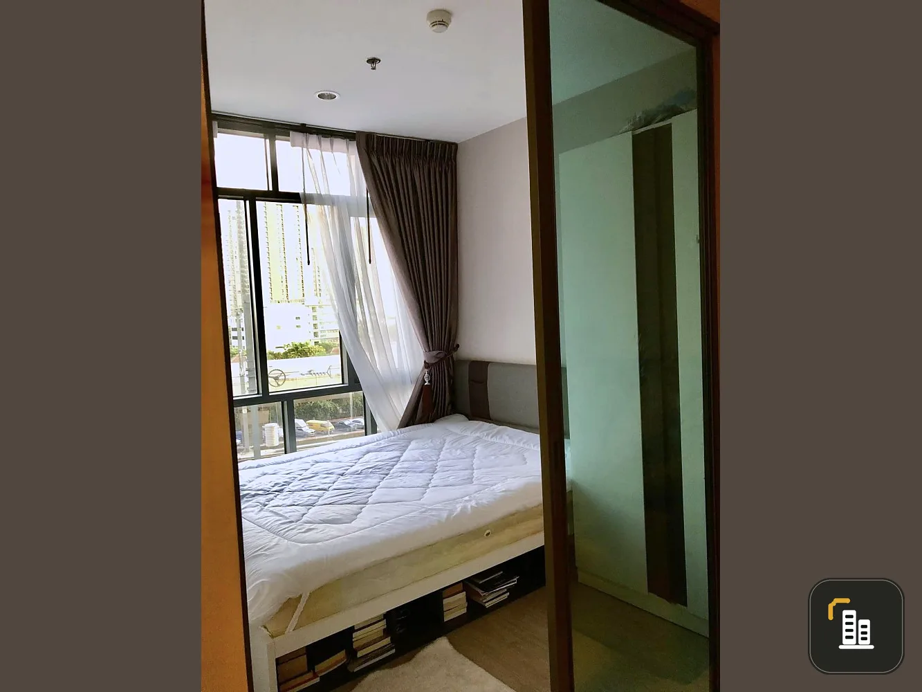 For sale, for rent, Metro Sky Prachachuen, corner room, 7th floor, has privacy. Separate kitchen. Book now, don't miss out.