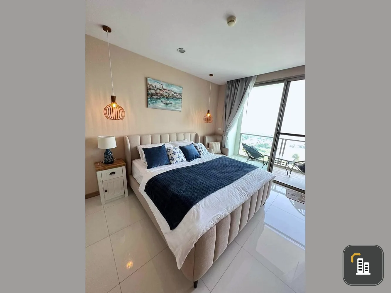 Condo for rent, The Riviera Wongamat Beach (North Pattaya), studio room 31 sq m., city view + sea view, book now.