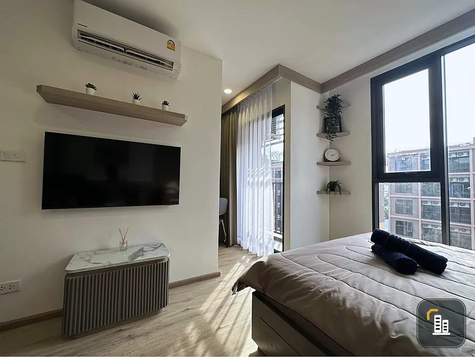 For rent: Oneder Kaset, well decorated room with built-ins, ready to move in. If you can't make a reservation, hurry up.