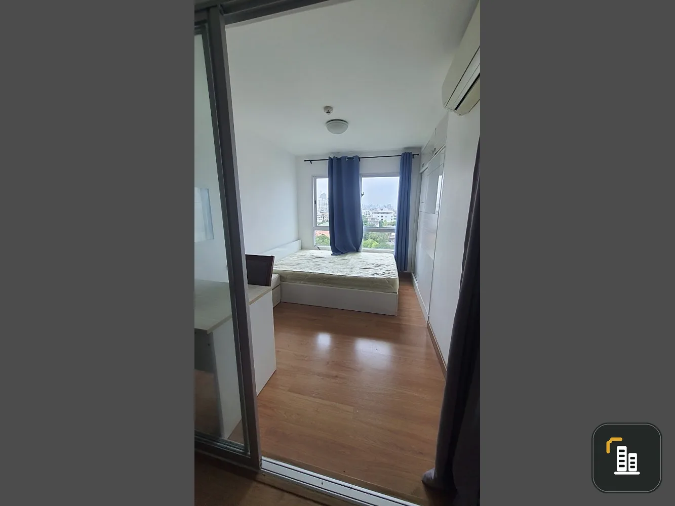 Condo for sale: August Rama 3-Charoen Krung. The room is divided into proportions. Fully furnished, very livable, don't miss it.