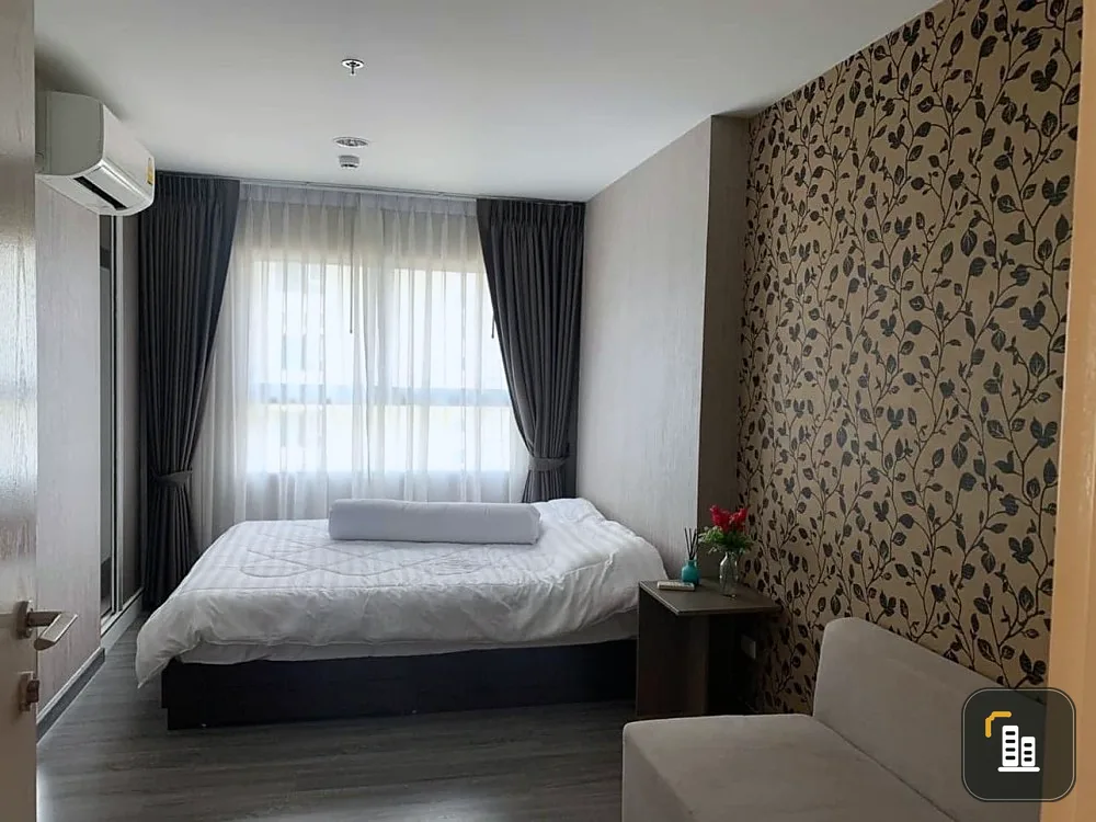 For sale, for rent, The Trust Condo @ BTS Erawan, 14th floor, north side, good view, fully furnished, if you miss it you will regret it.