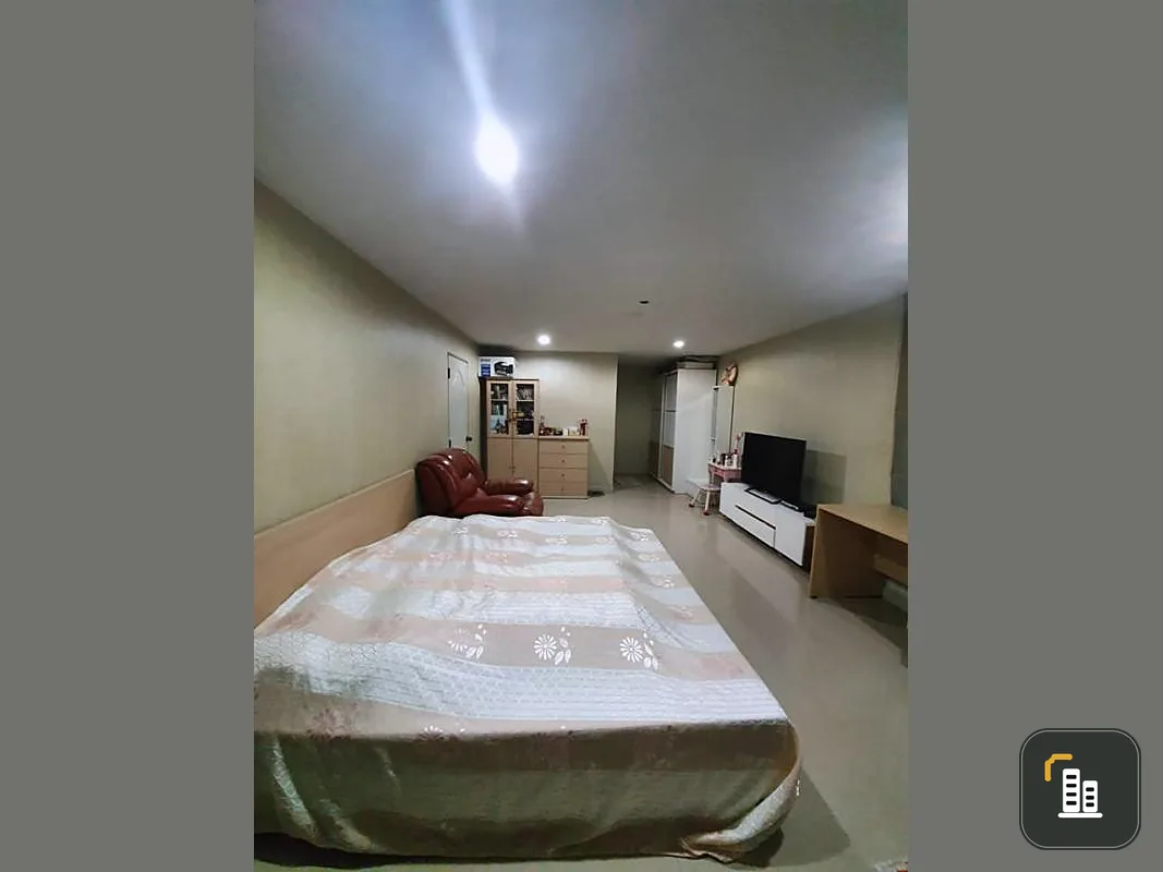 Sell Regent Home 5 Ratchada 19, spacious room, comfortable, garden view, can carry clothes and move in, hurry up, don't wait