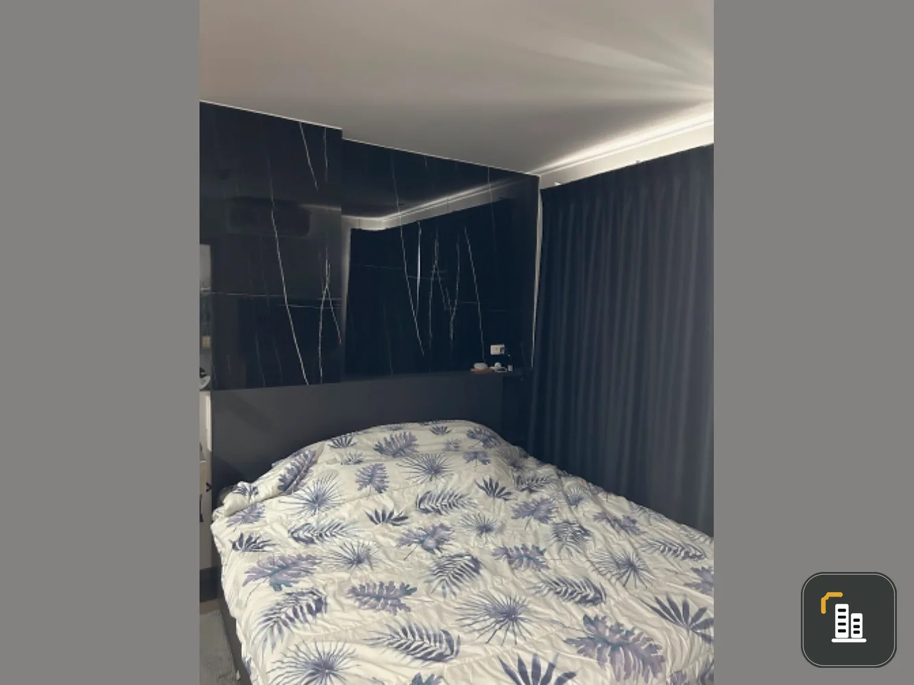For sale Ideo Phahon-Chatuchak, 34th floor, complete with furniture and electrical appliances. Book now, hurry.
