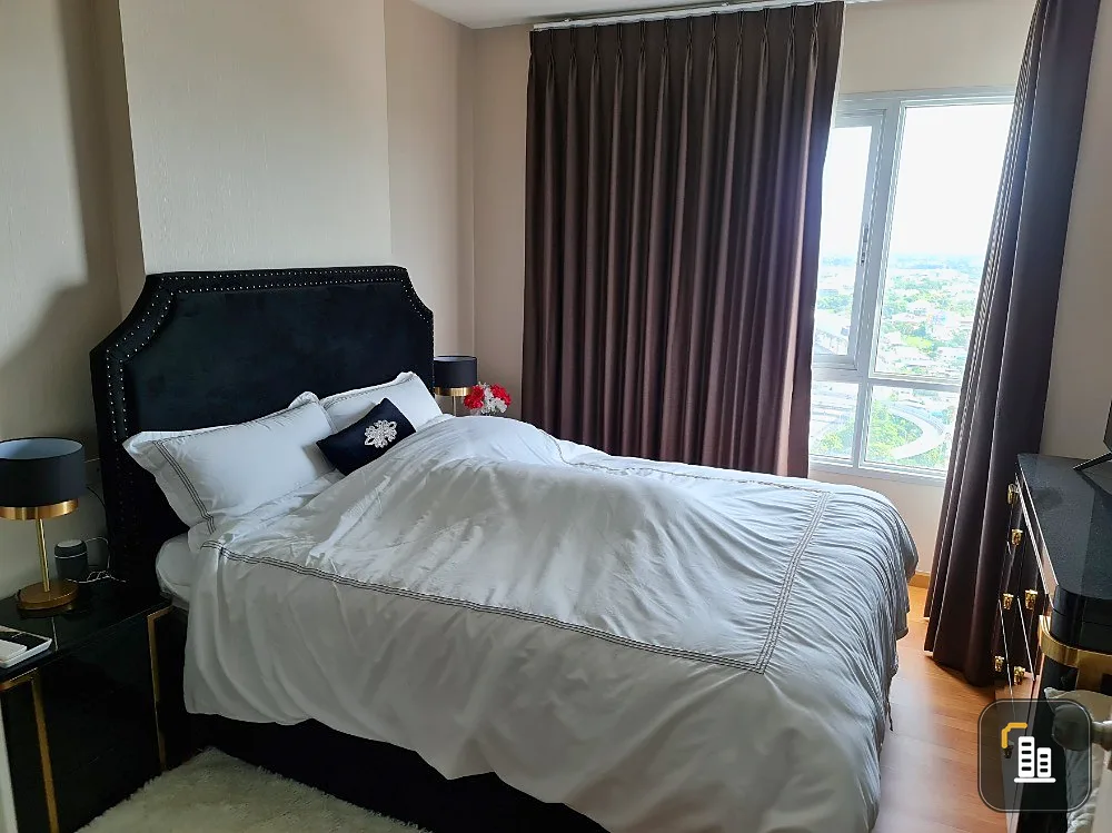 For sale: The President Sathorn-Ratchapruek 3, north facing, high floor, open view, no blocking buildings, great price, reserve now.