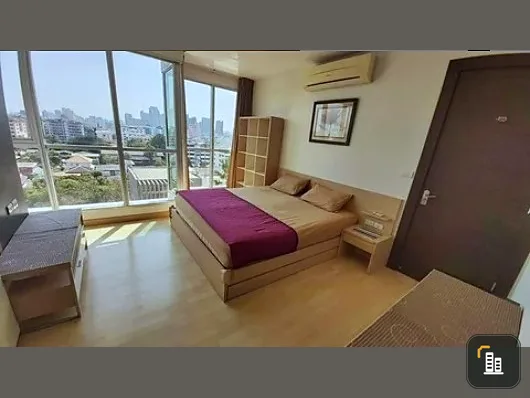 For rent!! Condo Rhythm Ratchada-Huai Khwang, good location condo, convenient travel, near MRT, next to Ratchada Road, don't miss it!!