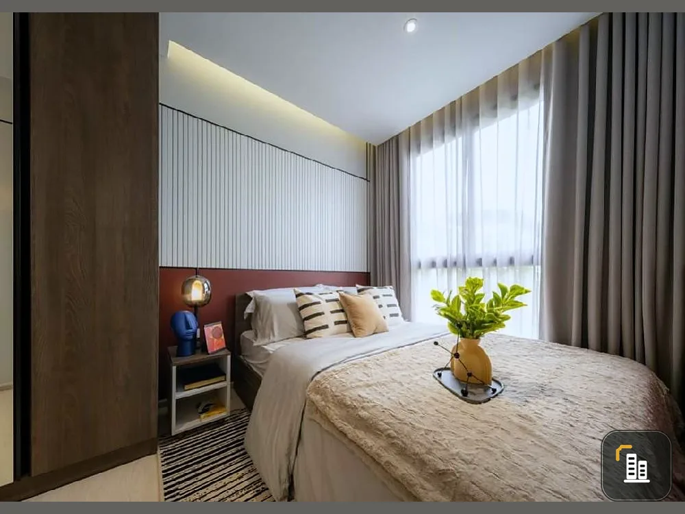 Selling down payment New Cross Khu Khot Station, Building D, 6th floor, corner room, good project, nice to live in. Book now, don't miss it.