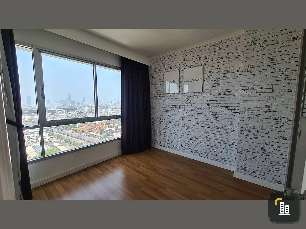 For sale Lumpini Park Riverside - Rama 3, high floor, beautiful river view, empty room, room decoration needs to be reserved now.