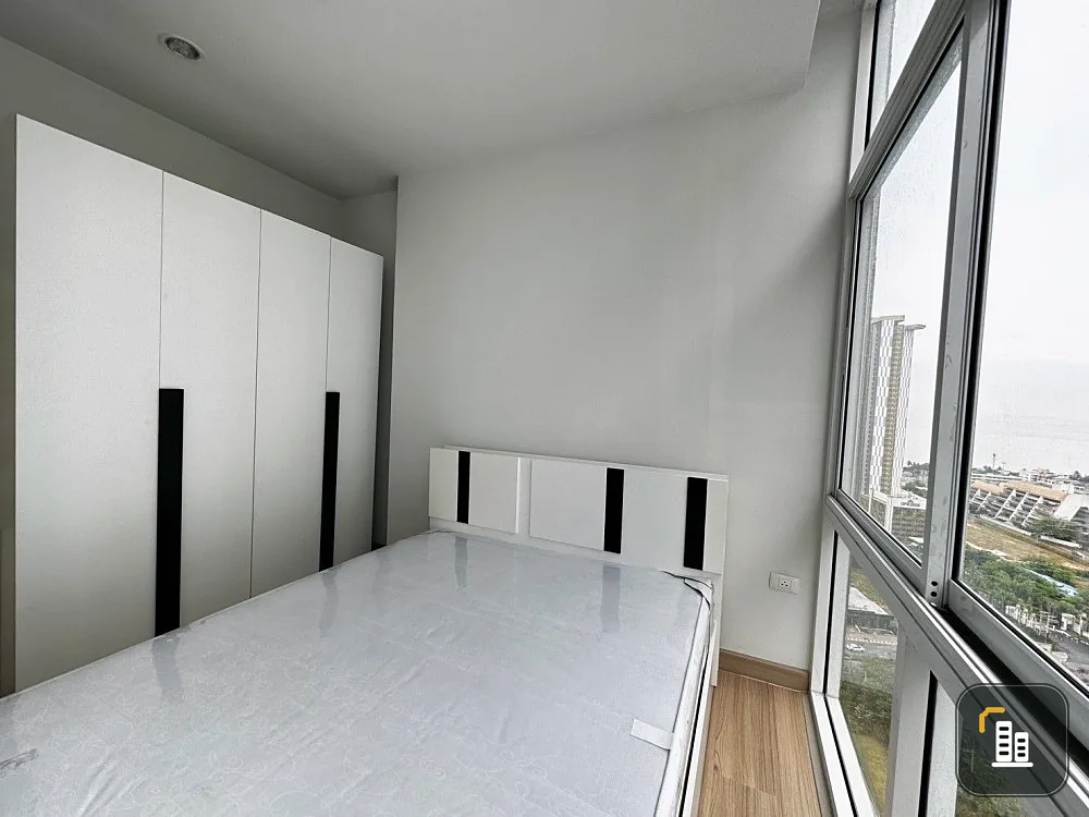 For rent, Grand Condotel, cheap room, high floor, good view, just carry one bag and move in.