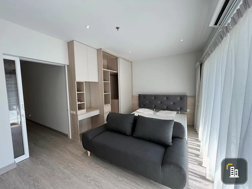 For rent: Grand Park View Asoke, 11th floor, built-in room, beautiful, minimalist style, good like this, hurry and reserve it now.